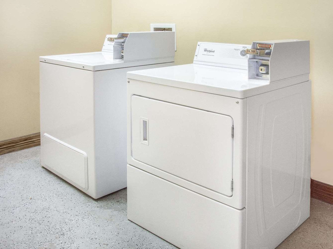 Days Inn by Wyndham Baytown East主图