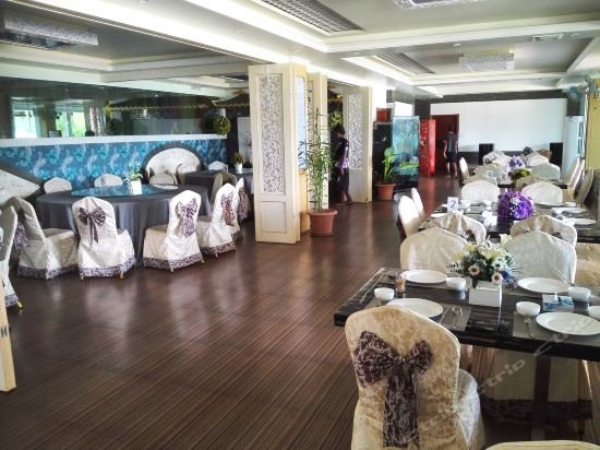 Crystal Palace Hotel-官方
