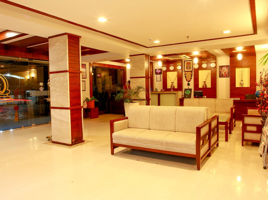 White Gate Residency主图