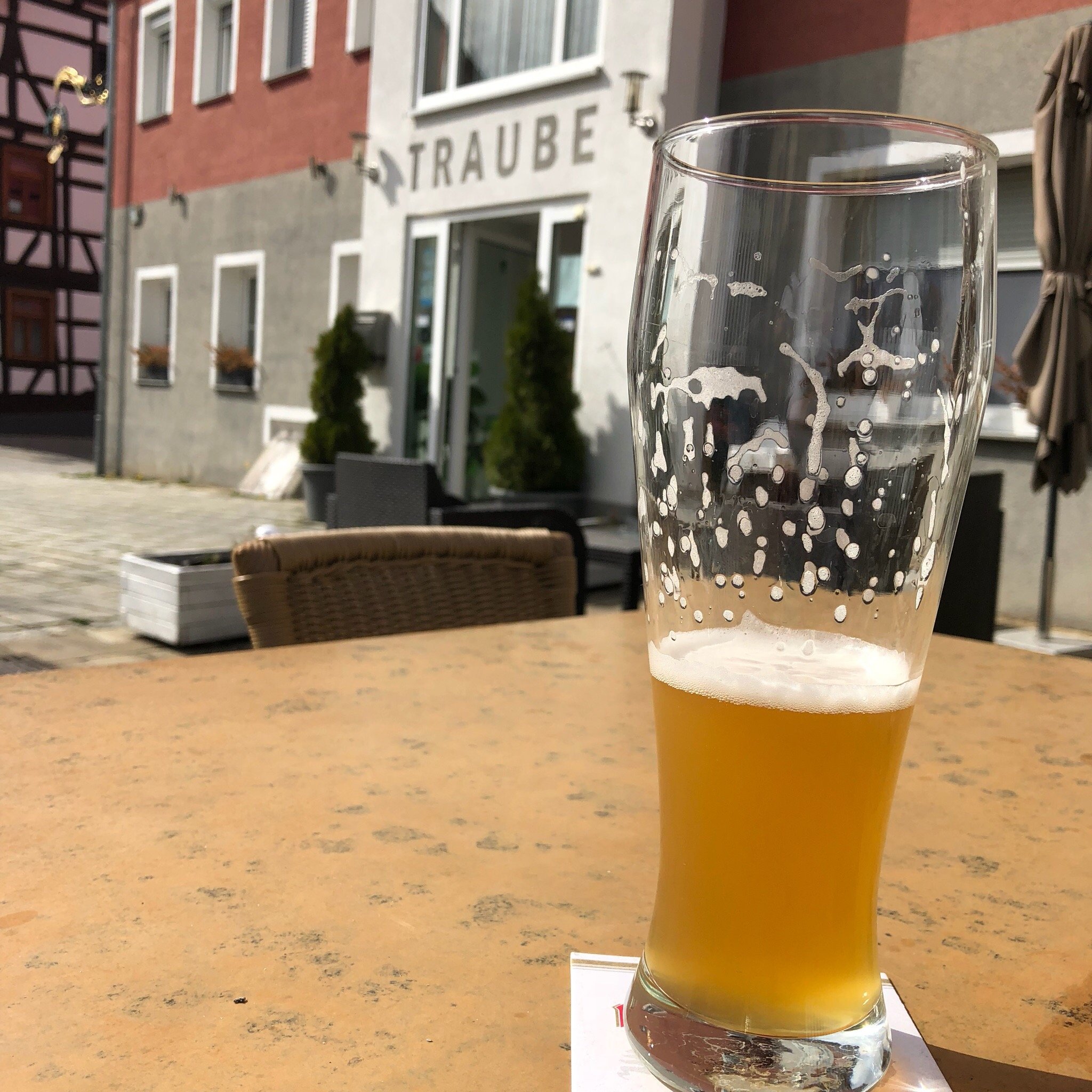 特劳伯酒店-官方