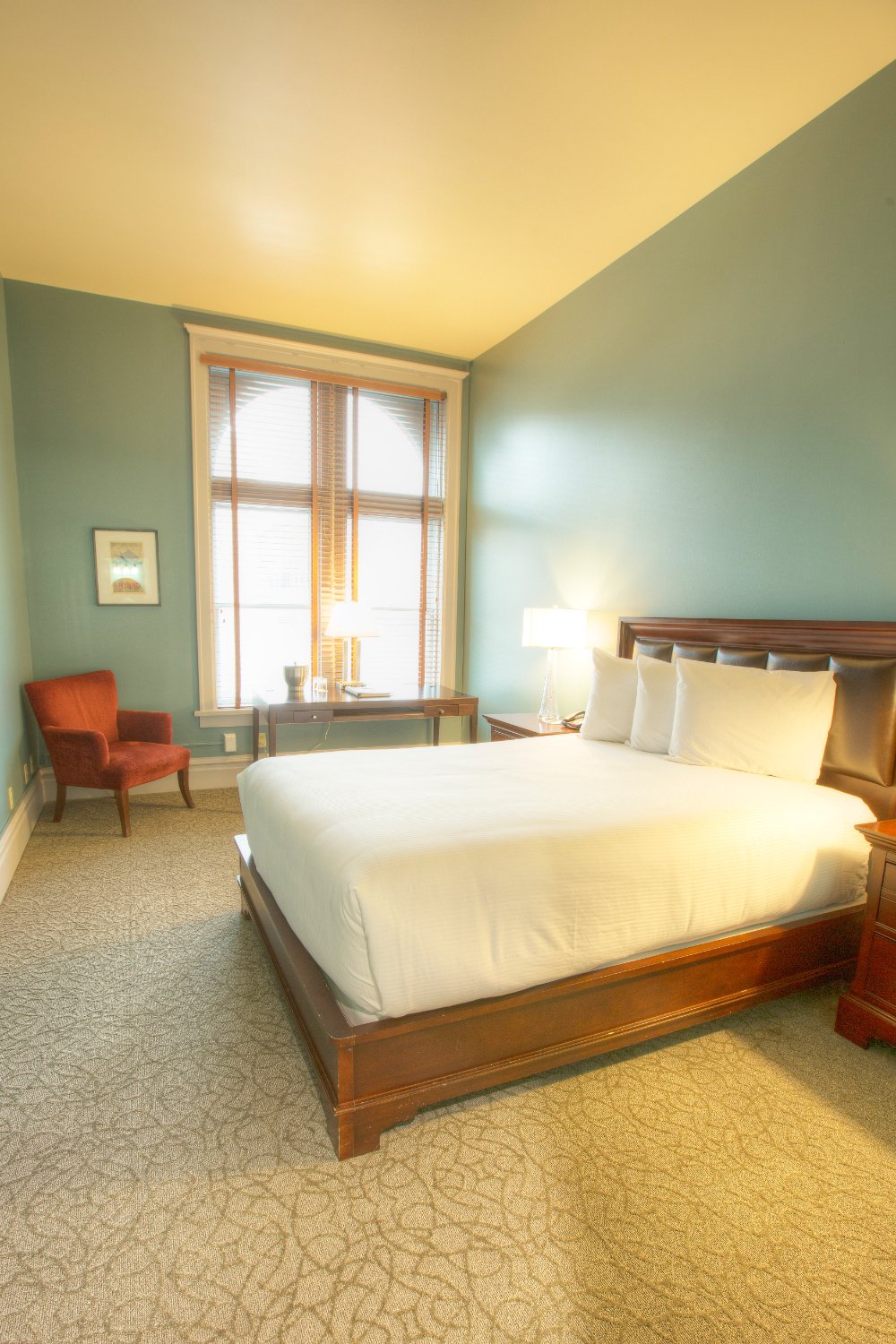 Montvale Hotel-官方