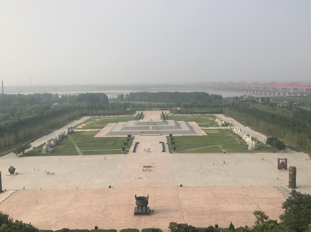 黄河碑林-郑州市必去景点