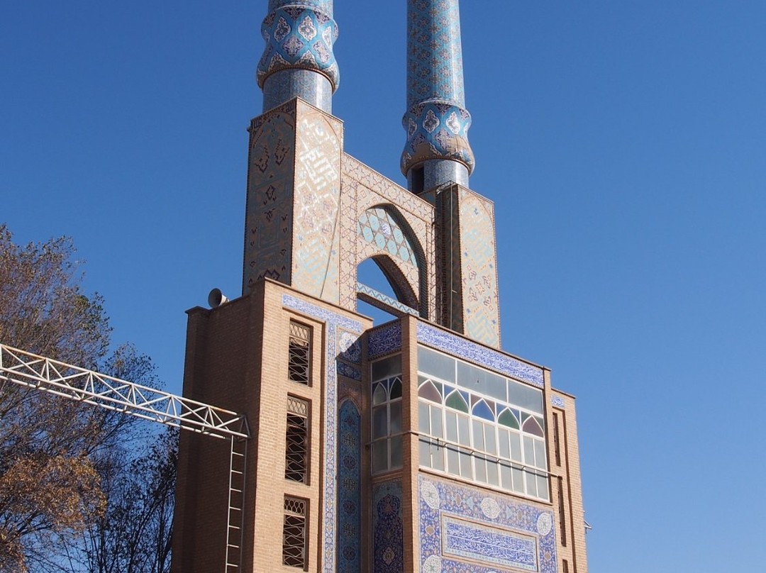 Hazireh Mosque景点图片
