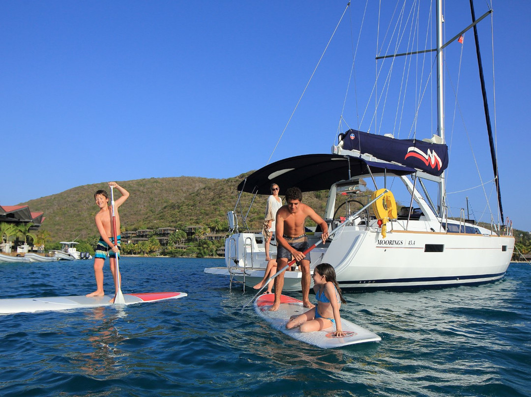 Offshore Sailing School景点图片