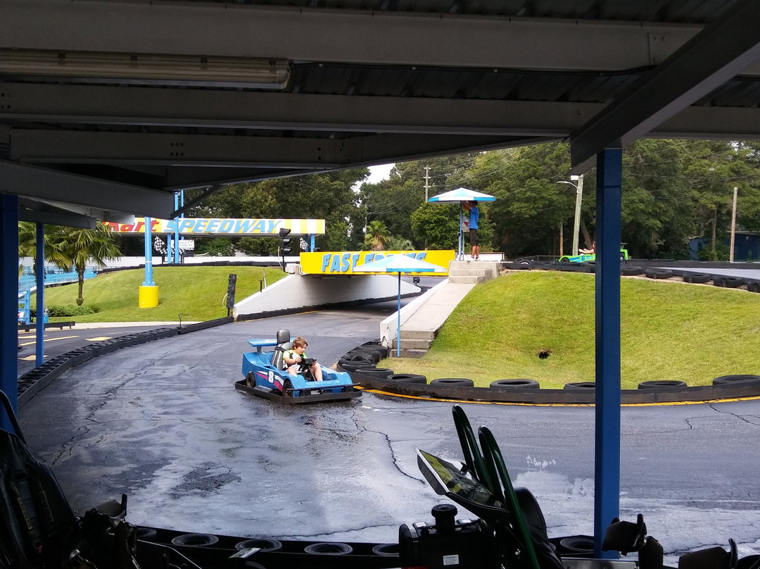 Fast Eddies Fun Center-彭萨科拉必去景点