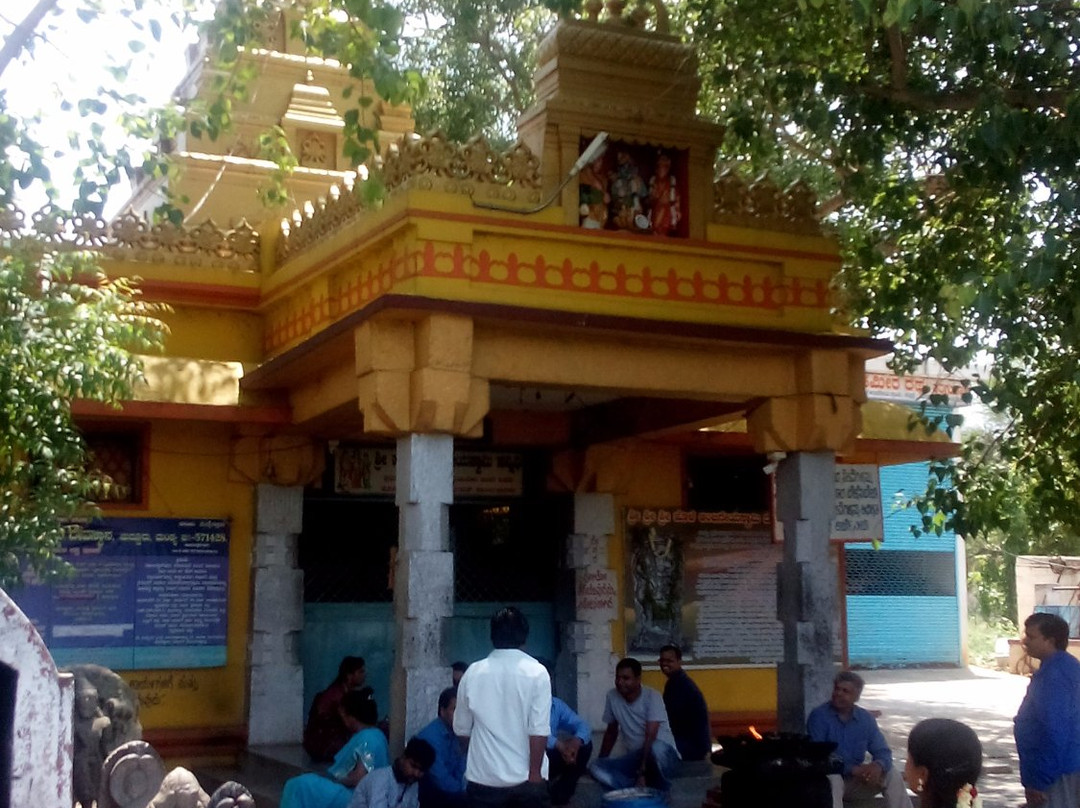 Hole Anjaneya Swamy Temple景点图片