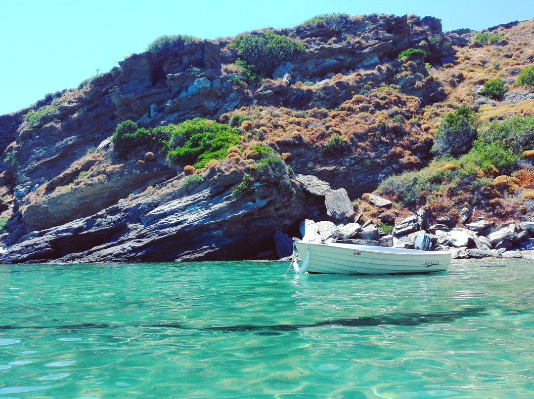 Ahla Beach旅游景点-Piso Gialia Beach Bar