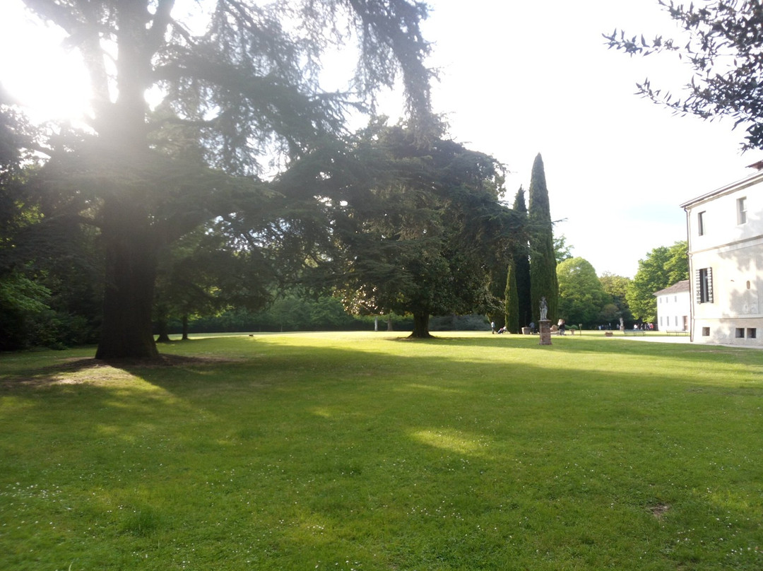 Villa Morosini, Monico, detta "XXV Aprile"-米兰诺必去景点