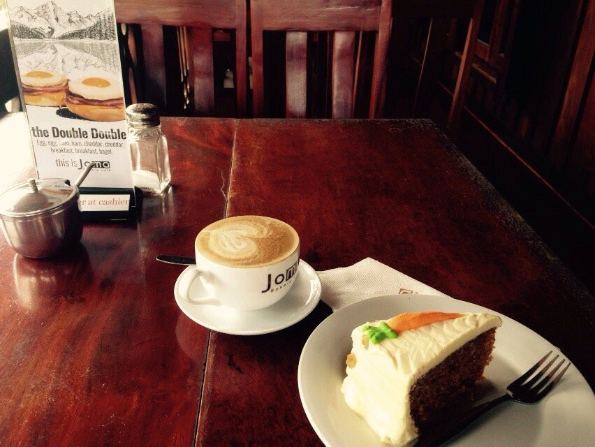 Joma Bakery Cafe