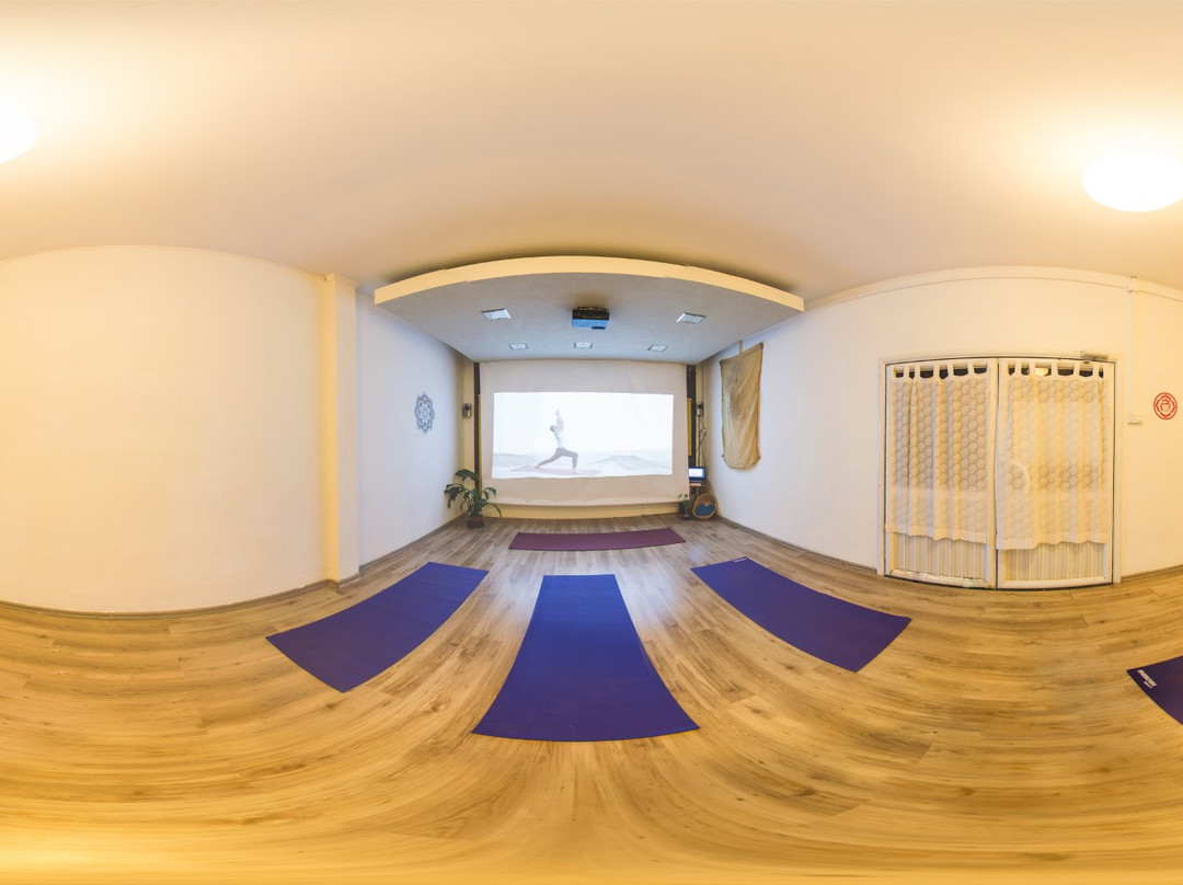 Flow Yoga House-Arad必去景点