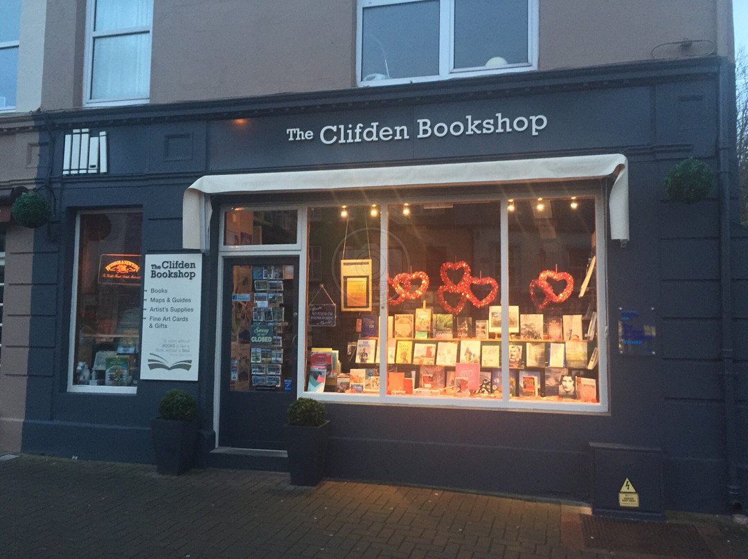 Clifden Bookshop景点图片