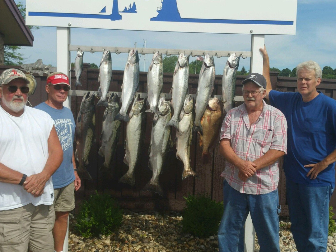 Lie a Lot Charters-拉丁顿必去景点