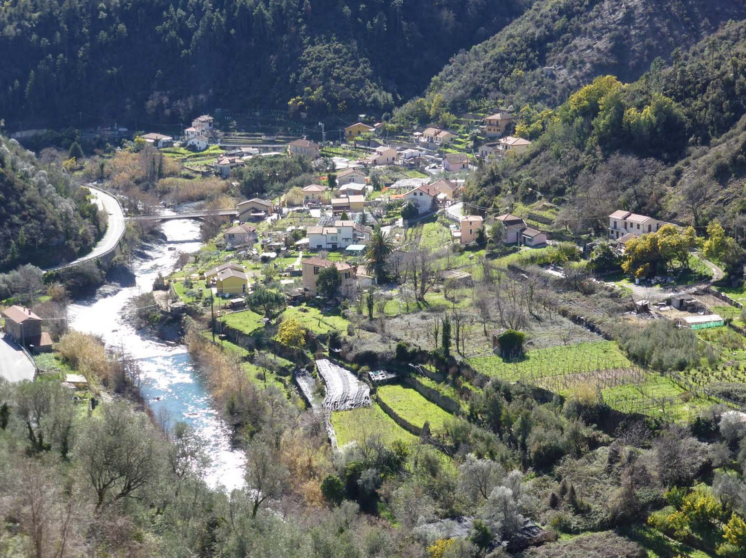 Centro Storico-Montalto Ligure必去景点
