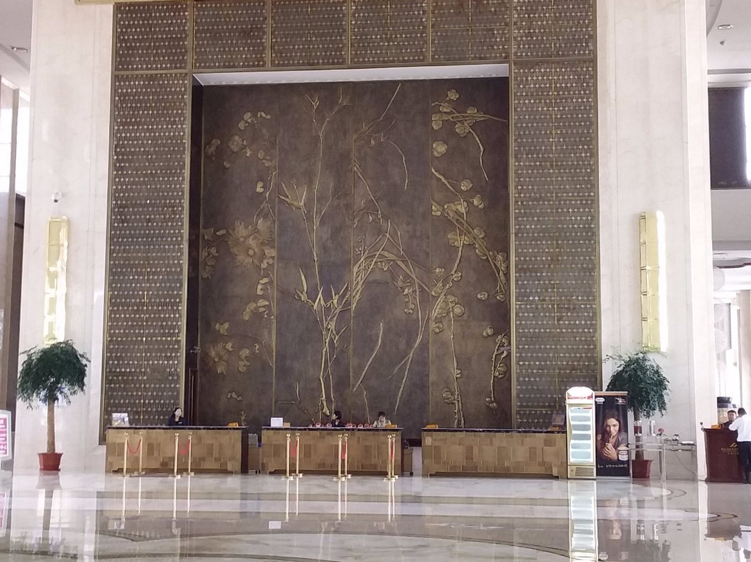 连云港花果山国际酒店主图