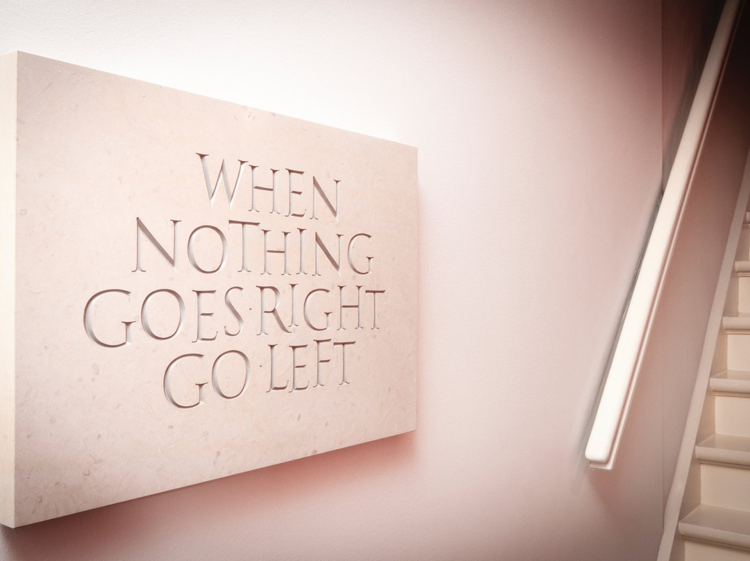 Calligraphy in Stone Maud Bekaert - Bruges