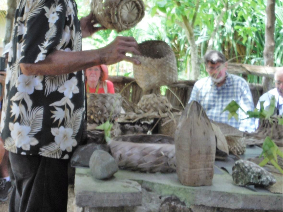 Gef Pa'go Cultural Village-Inarajan必去景点