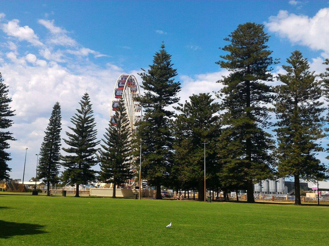 Esplanade Park景点图片