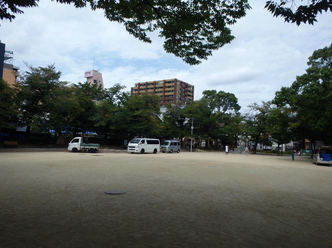 Ikeda Ekimae Park-池田市必去景点