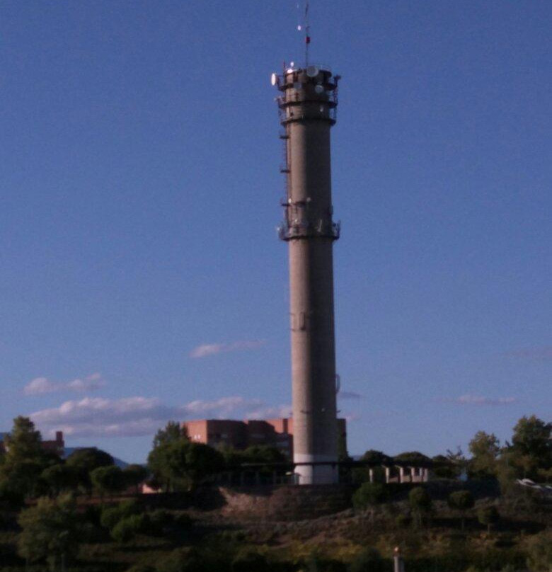 Tres Cantos旅游景点-Torre del Parque Central