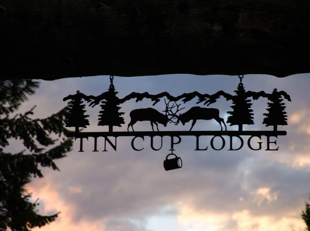 Tin Cup Lodge主图
