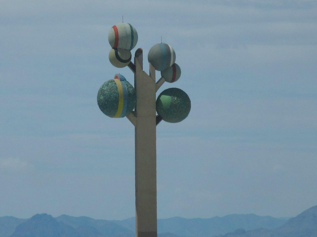 Metaphor - Tree of Utah-温多弗必去景点