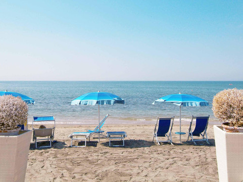 Nuova Pineta Pinetina-罗马必去景点