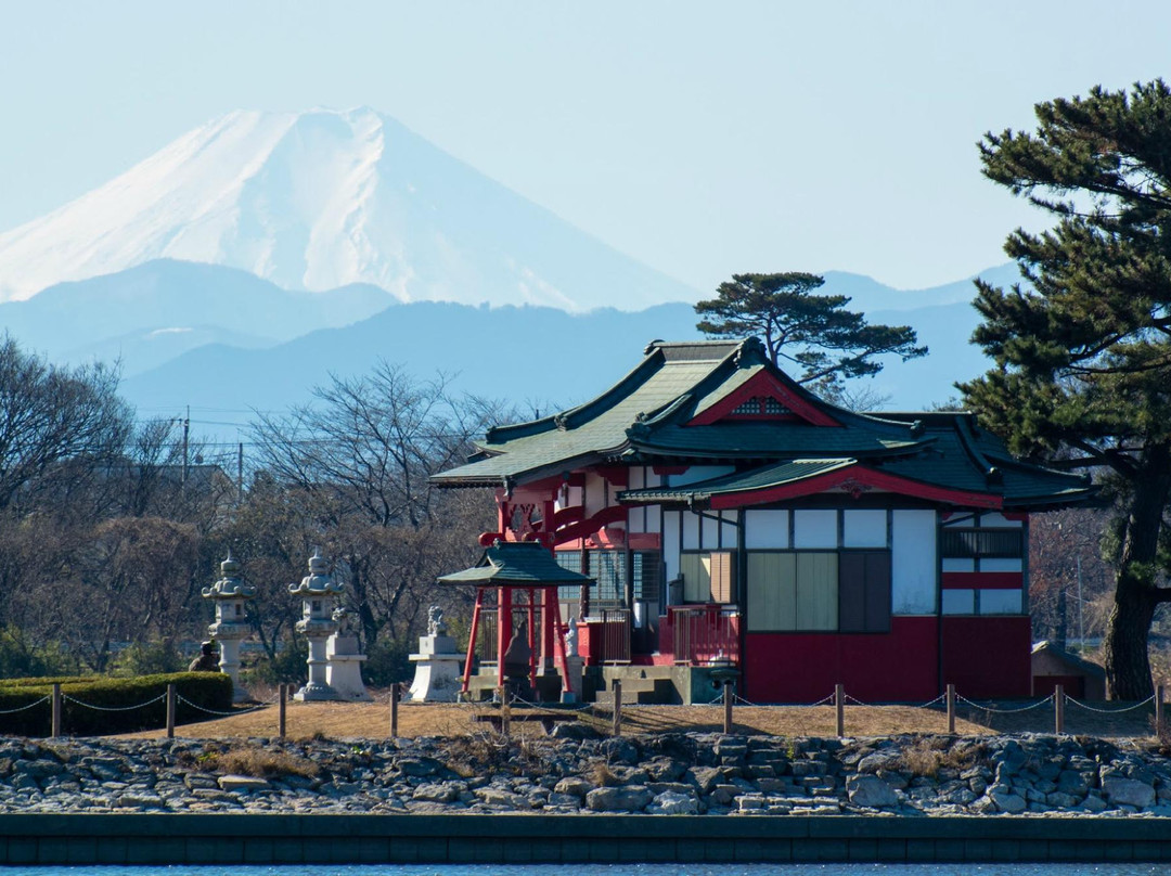 Tataranuma Park景点图片