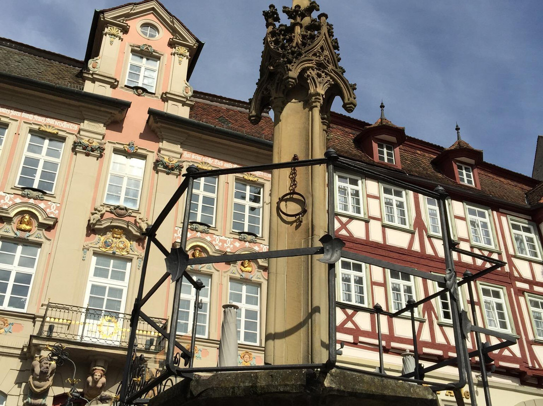 Brunnen und Pranger景点图片