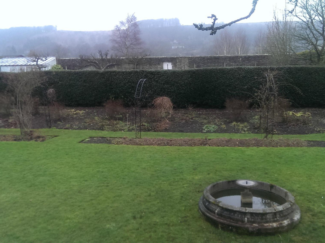 Eyam Hall & Courtyard-Eyam必去景点