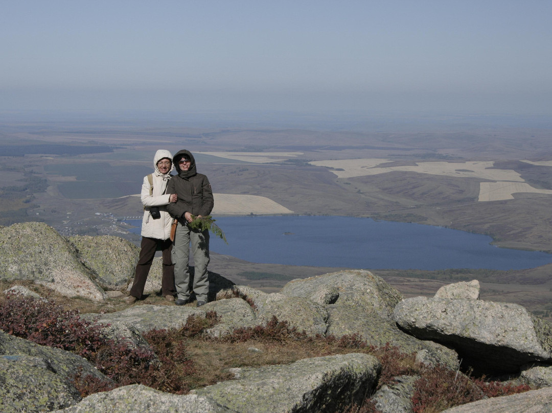 Mountain Sinyukha-Kolyvan必去景点