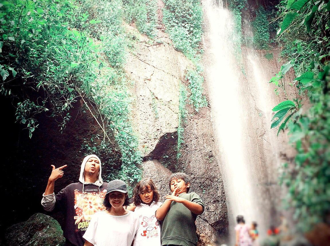 Nangka Waterfall景点图片