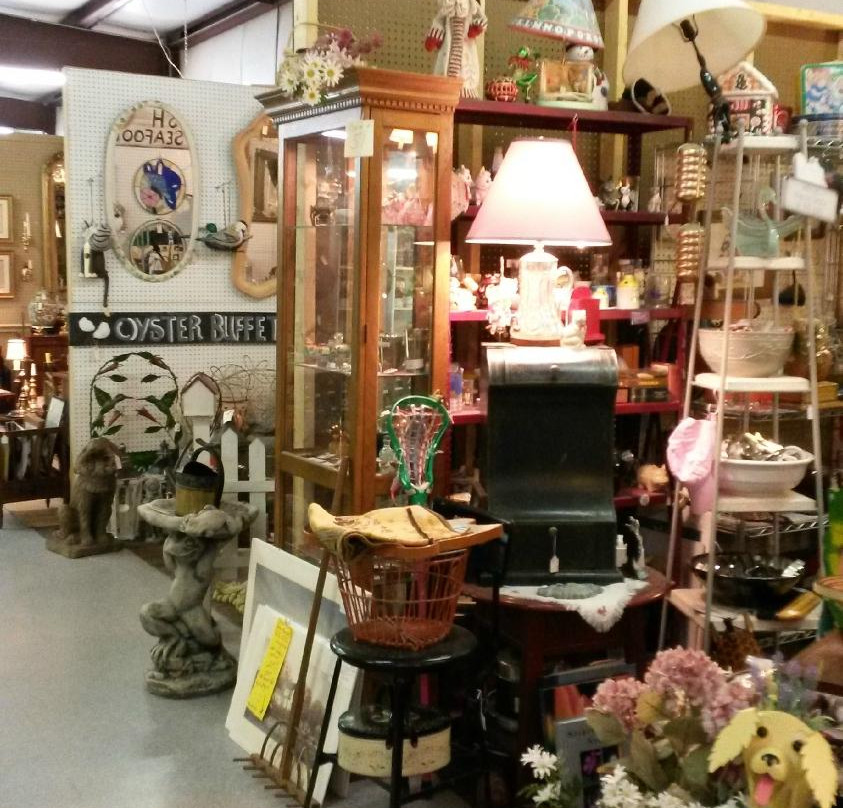 Foxwell's Antiques Mall-Easton必去景点