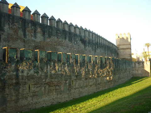 Walls of Seville-塞维利亚必去景点