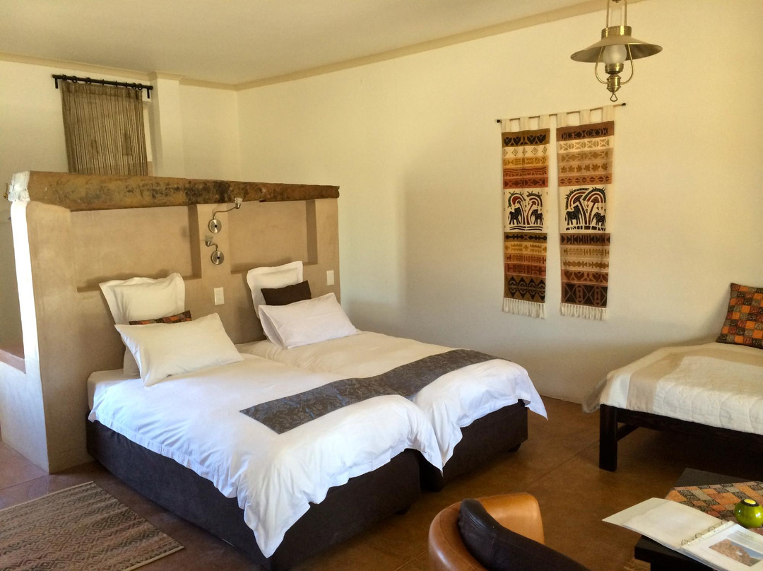 BuellsPort Naukluft Lodge & Farm