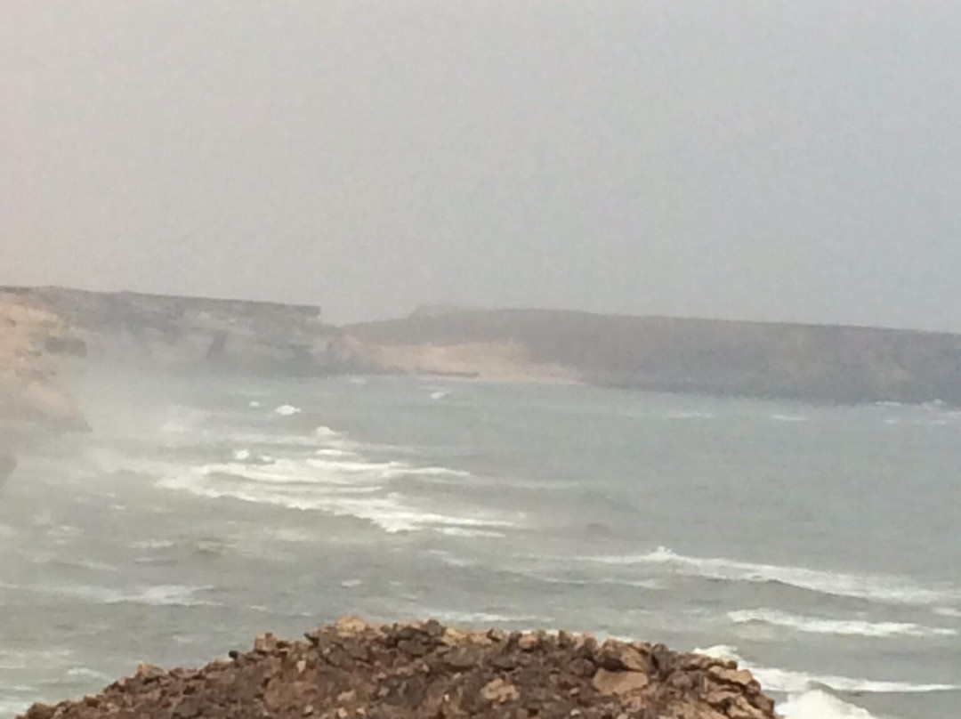 Al Mughsail Beach-塞拉莱必去景点