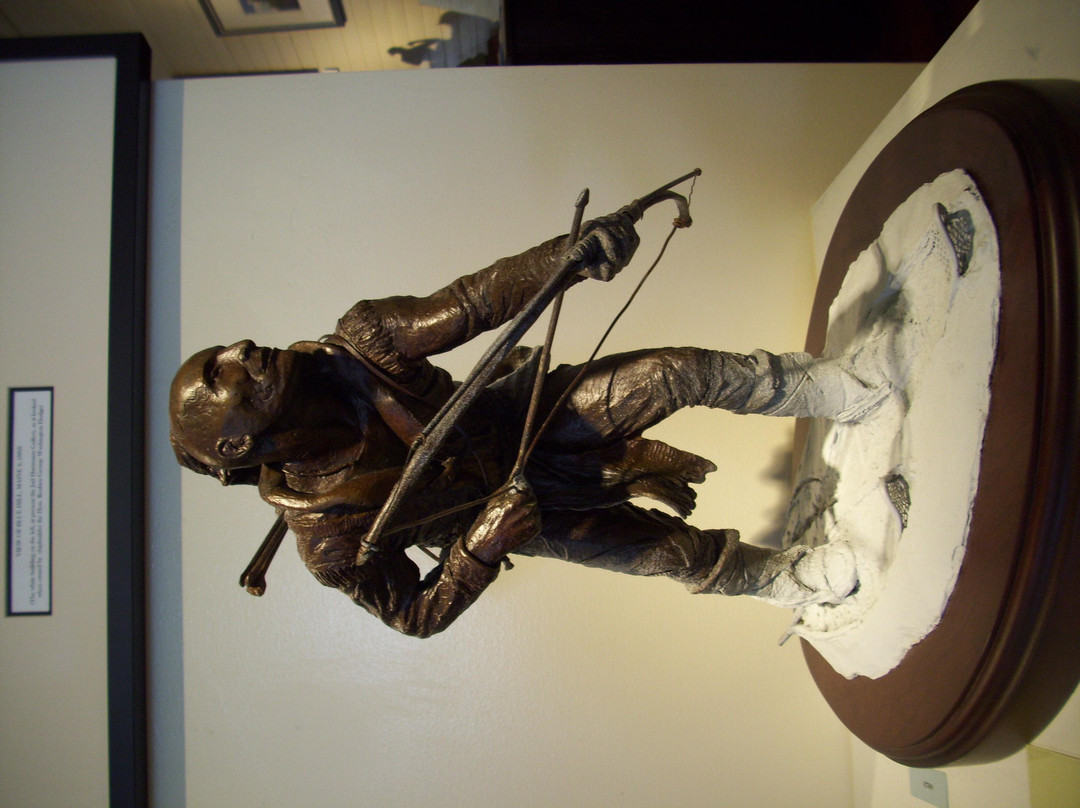 Jud Hartmann Gallery-Grafton必去景点