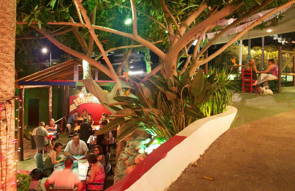 La Cantina