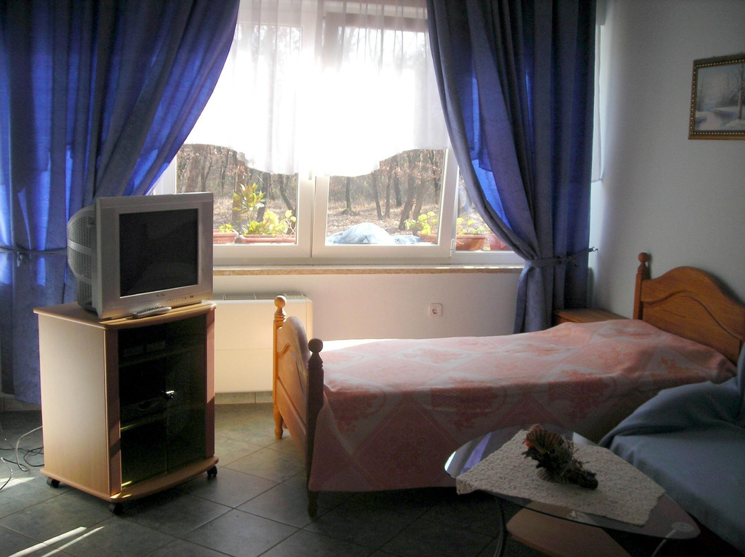 Bed And Breakfast Julija主图