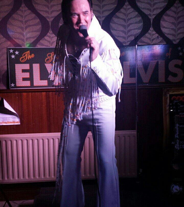 Mc Guigans Bar Stranorlar景点图片