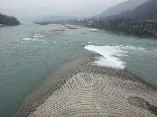 鱼嘴-都江堰市必去景点
