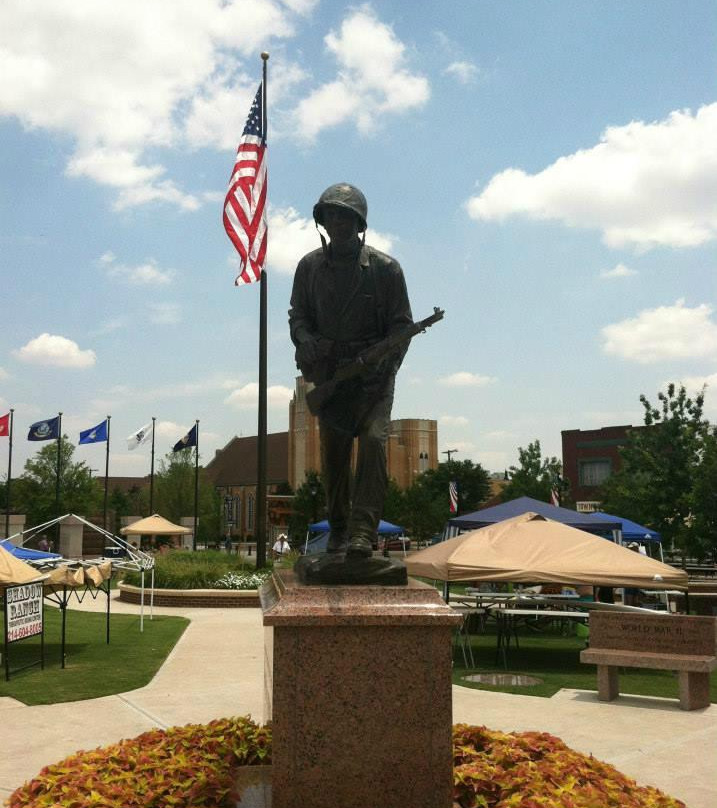 Hopkins County Veterans Memorial景点图片