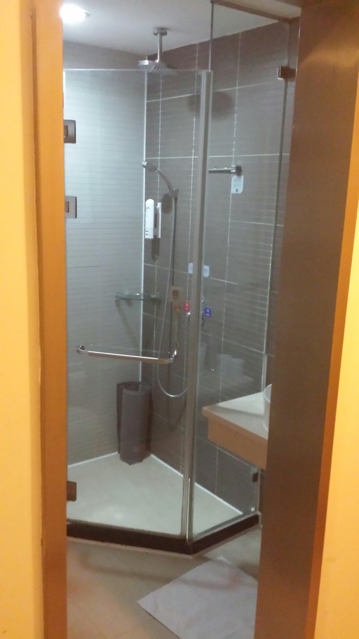 上海汉庭全季徐家汇店-浴室