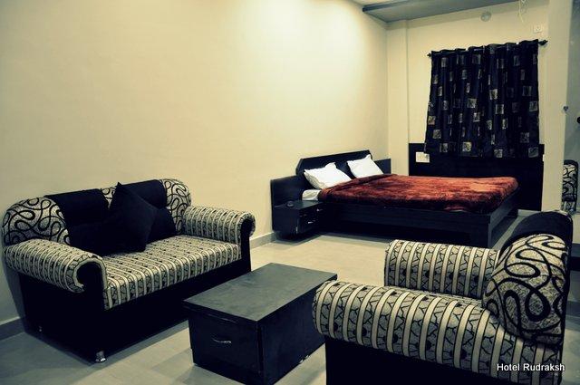 Hotel Rudraksh-官方