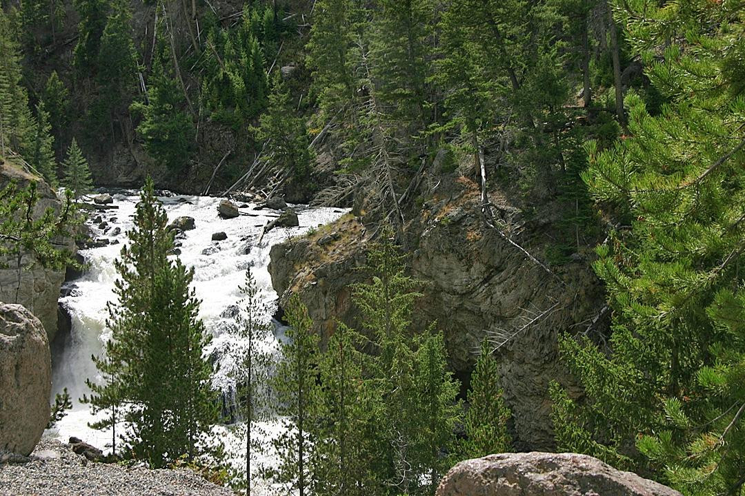 火洞峡谷车道-黄石国家公园必去景点