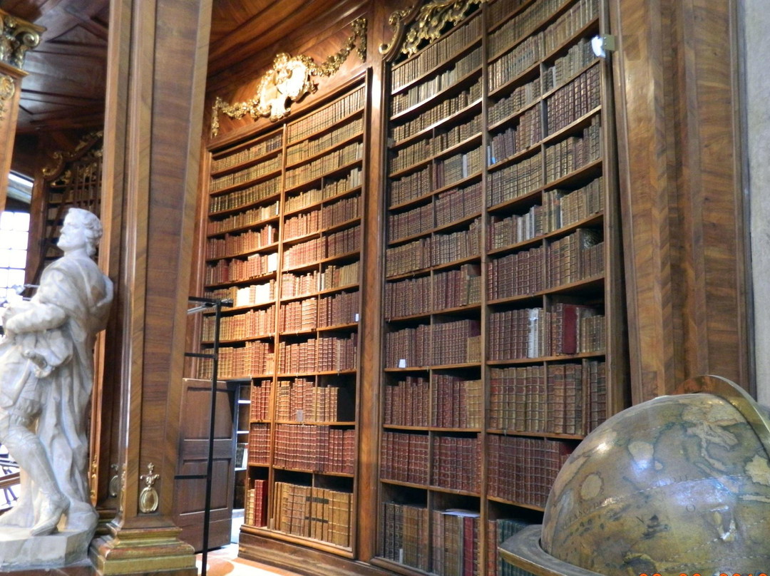 奥地利国家图书馆-维也纳必去景点
