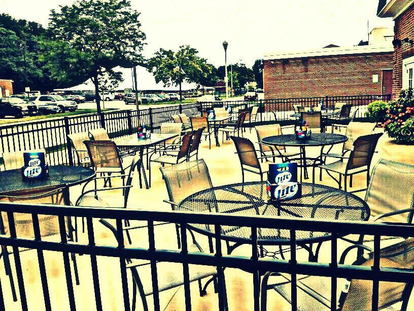 Panther Pub & Eatery主图