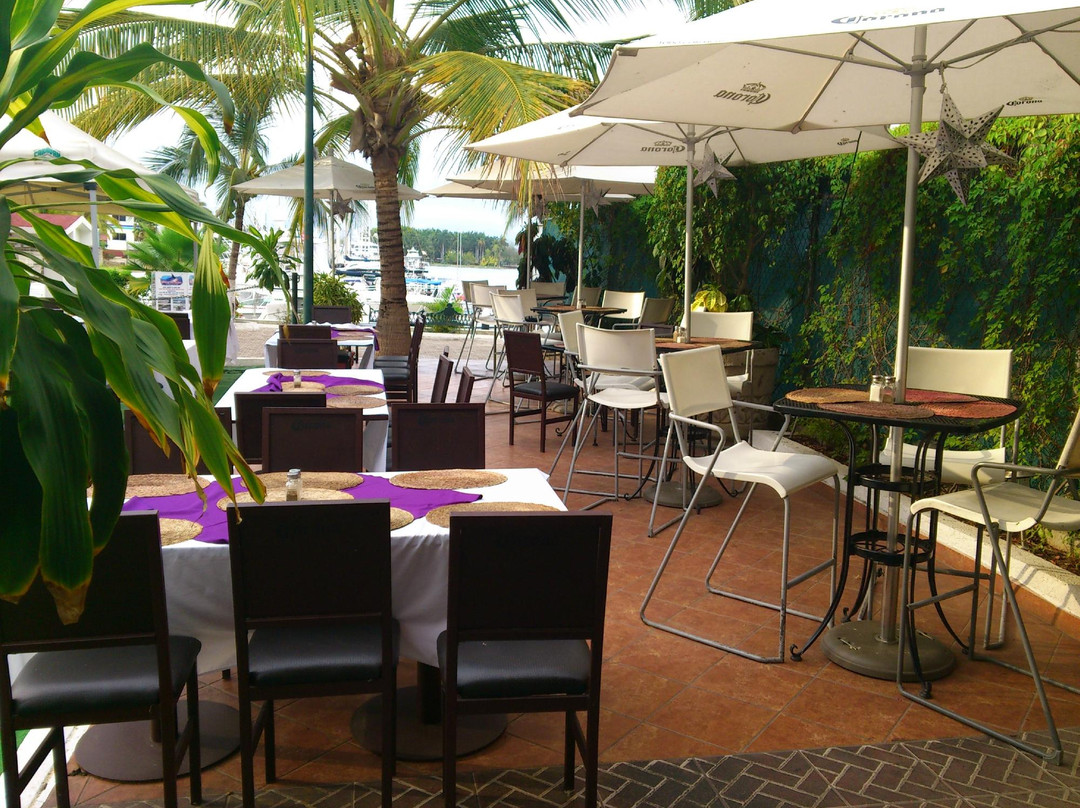 Eddie's Place Nopal Beach