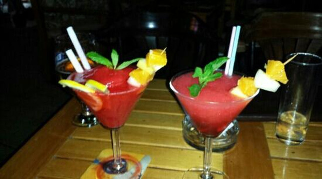 Moonlight Bar-卡尔坎必去景点