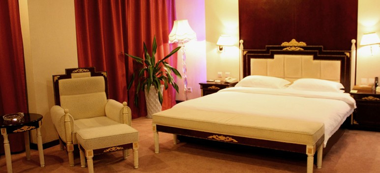 富世龙国际酒店主图