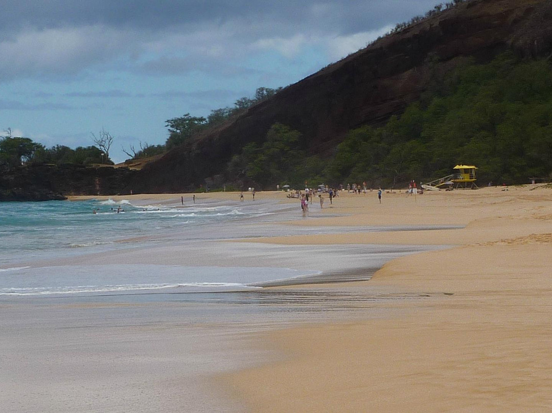 尼拉海滩-维雷亚必去景点